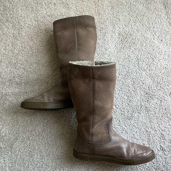 Frye women’s Tan Gemma Shearling Tall Gray Boots Size 7.5 winter - Picture 1 of 12